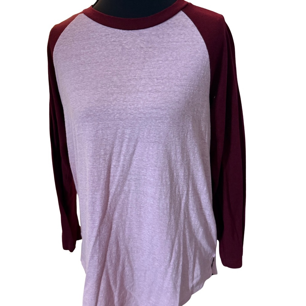 Old Navy‎ Maroon and White Long Sleeve Tee